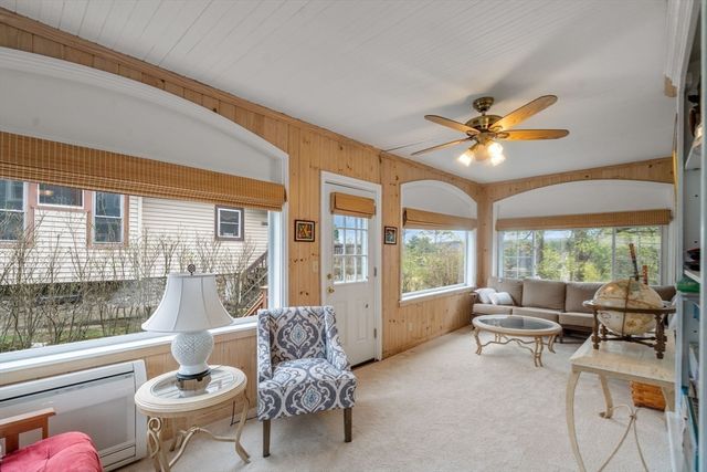 28 Maplewood Rd, Worcester, MA 01602