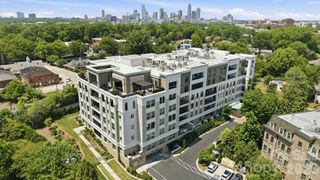 130 Cherokee Road 406, Charlotte, NC 28207
