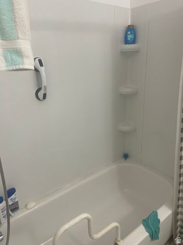 13105 S 2110 W, Riverton, UT 84065