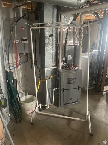 13105 S 2110 W, Riverton, UT 84065