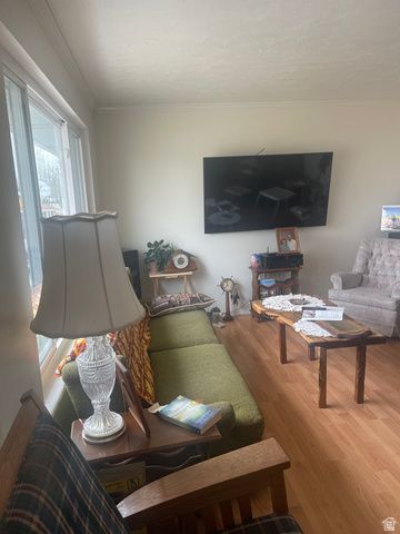 13105 S 2110 W, Riverton, UT 84065