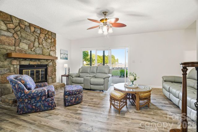 8188 Normandy Road, Denver, NC 28037