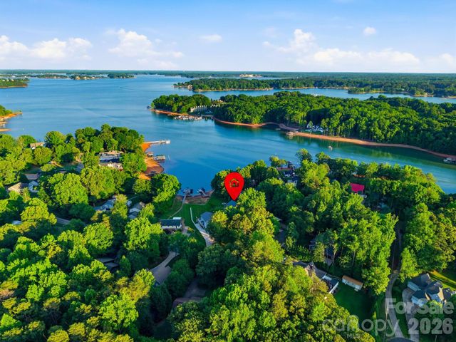 8188 Normandy Road, Denver, NC 28037