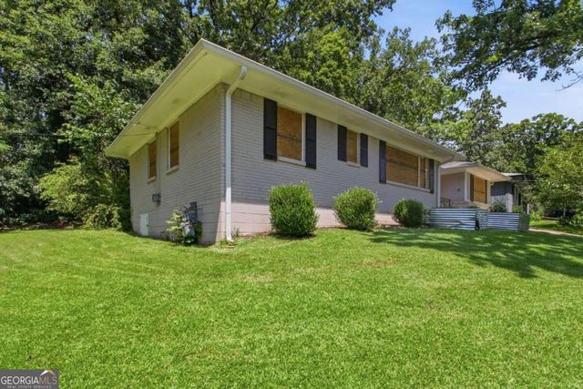 1763 Meadowglades Drive, Decatur, GA 30035