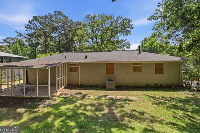 1763 Meadowglades Drive, Decatur, GA 30035