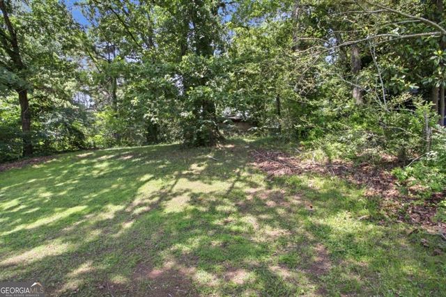 1763 Meadowglades Drive, Decatur, GA 30035