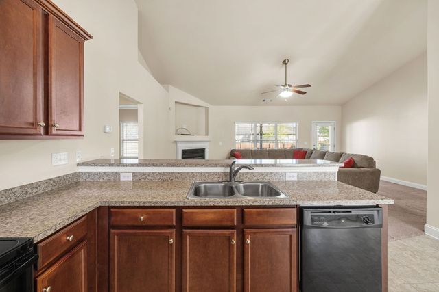 438 Slate Drive, Boiling Springs, SC 29316