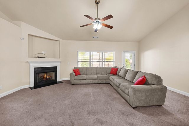 438 Slate Drive, Boiling Springs, SC 29316