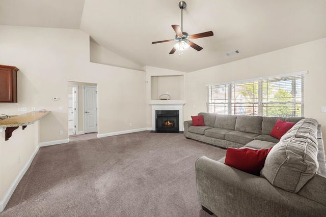 438 Slate Drive, Boiling Springs, SC 29316