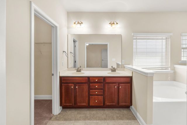 438 Slate Drive, Boiling Springs, SC 29316