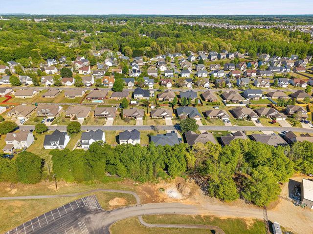 438 Slate Drive, Boiling Springs, SC 29316
