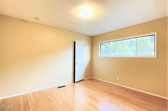 337 Knight Way, La Canada Flintridge, CA 91011