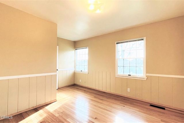 337 Knight Way, La Canada Flintridge, CA 91011