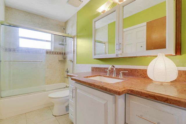 16296 81st Lane N, The Acreage, FL 33470