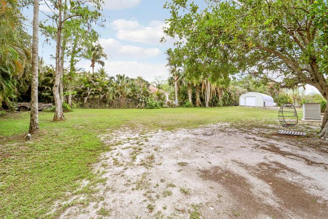 16296 81st Lane N, The Acreage, FL 33470