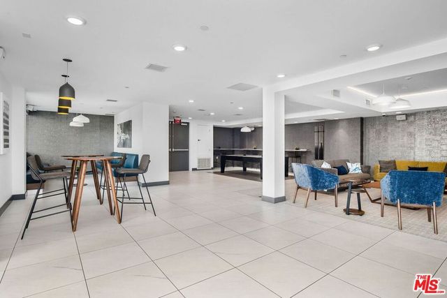 453 S Kenmore Avenue 412, Los Angeles, CA 90020