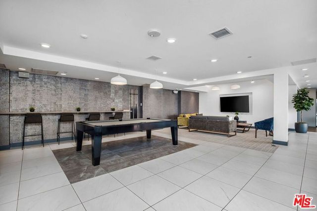 453 S Kenmore Avenue 412, Los Angeles, CA 90020