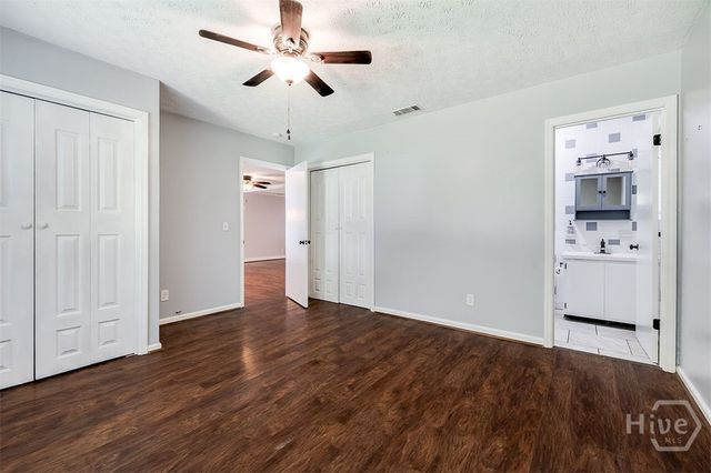 104 W Moore Street, Bloomingdale, GA 31302