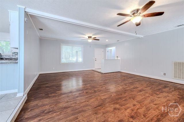 104 W Moore Street, Bloomingdale, GA 31302