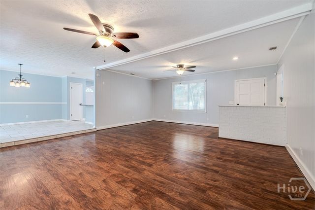 104 W Moore Street, Bloomingdale, GA 31302