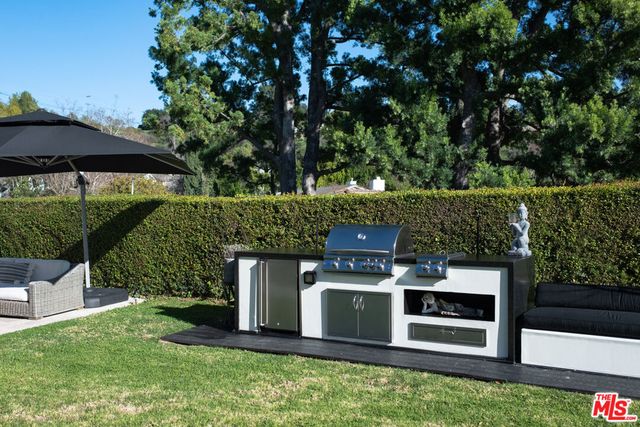 3063 Deep Canyon Drive, Beverly Hills, CA 90210