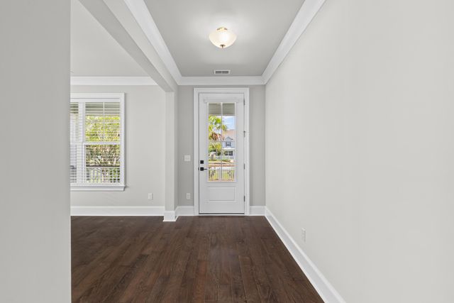 2685 Park West Boulevard, Mount Pleasant, SC 29466