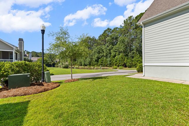 2685 Park West Boulevard, Mount Pleasant, SC 29466