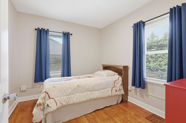 2348 W High Street, Davenport, IA 52804
