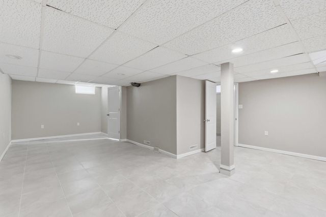 2348 W High Street, Davenport, IA 52804