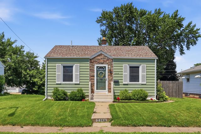 2348 W High Street, Davenport, IA 52804