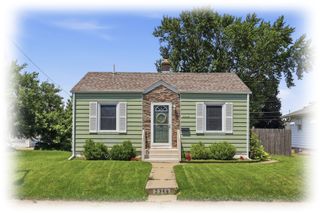 2348 W High Street, Davenport, IA 52804