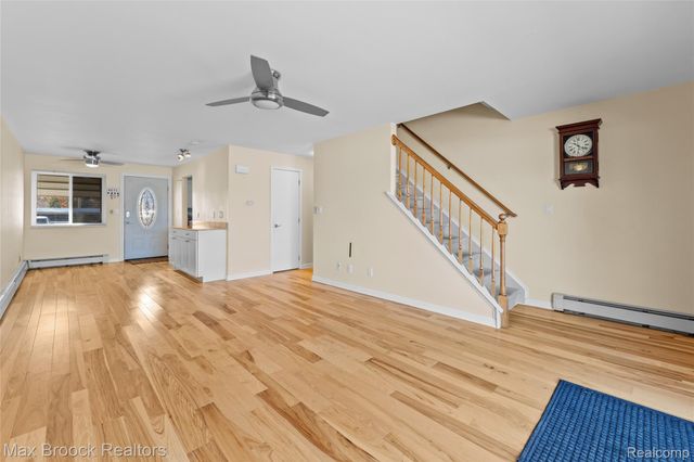 26902 Sandy Hill Court 15, Lyon Charter Township, MI 48165