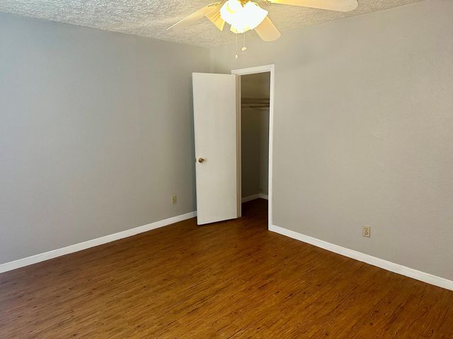 1103 Hillyer ST A, San Marcos, TX 78666