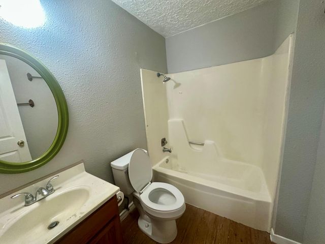1103 Hillyer ST A, San Marcos, TX 78666