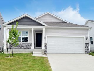 2209 N 7TH Street, Indianola, IA 50125