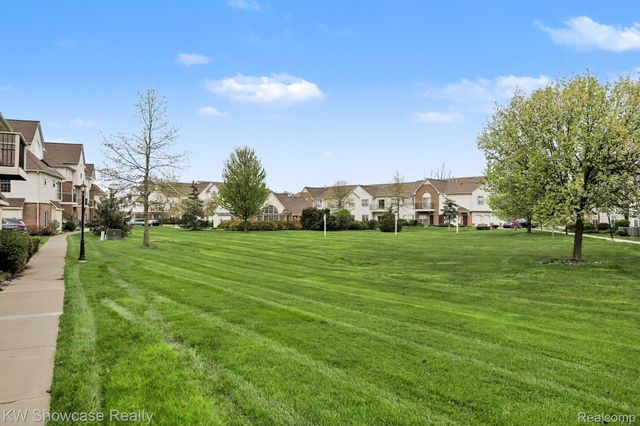 9519 Lakeside Drive 91, Ypsilanti Charter Township, MI 48197