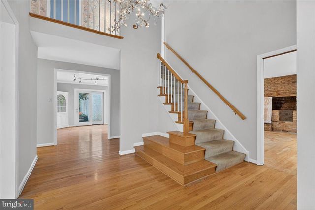 73 SHADY GROVE CIR, Doylestown, PA 18901