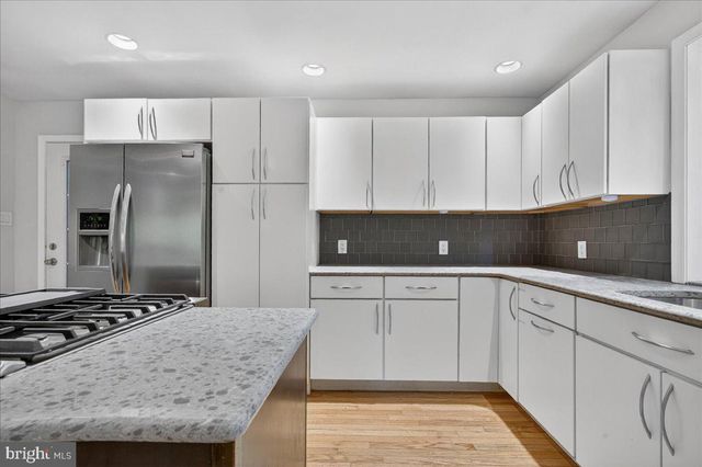 73 SHADY GROVE CIR, Doylestown, PA 18901