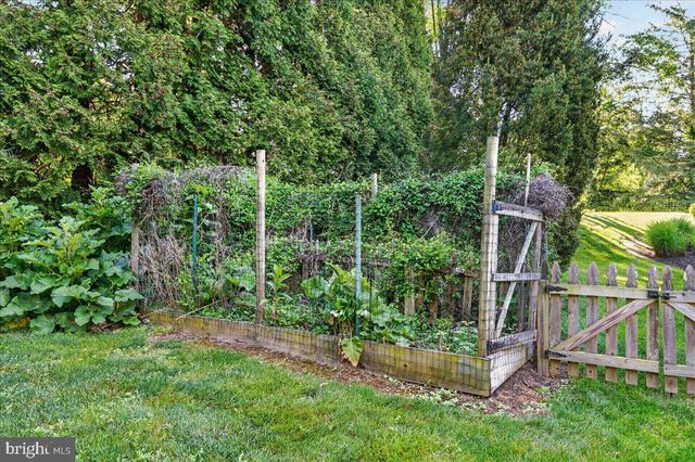 73 SHADY GROVE CIR, Doylestown, PA 18901