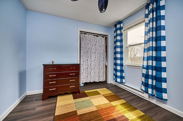 71 Ann St, Chicopee, MA 01020