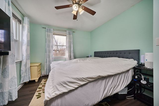 71 Ann St, Chicopee, MA 01020