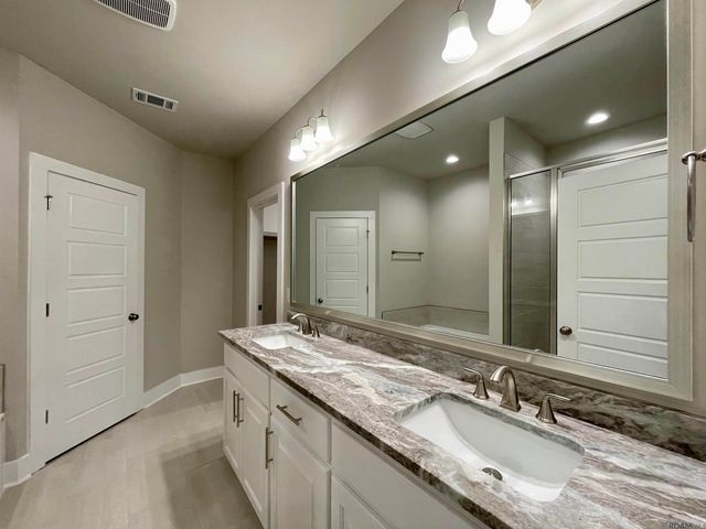 7228 Rolling Fork Rd, Baton Rouge, LA 70820