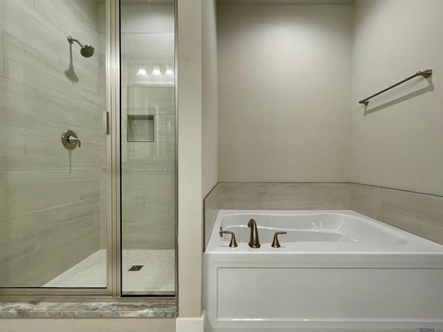 7228 Rolling Fork Rd, Baton Rouge, LA 70820