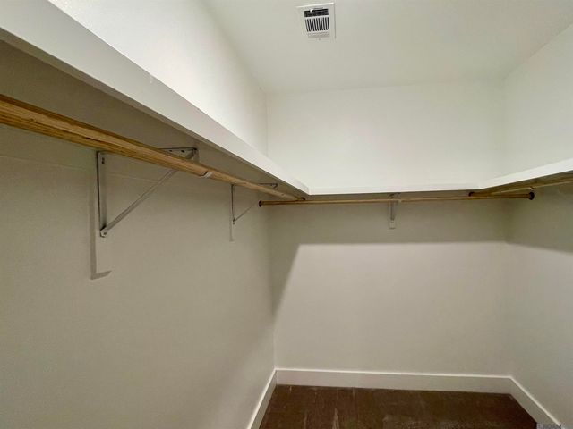 7228 Rolling Fork Rd, Baton Rouge, LA 70820