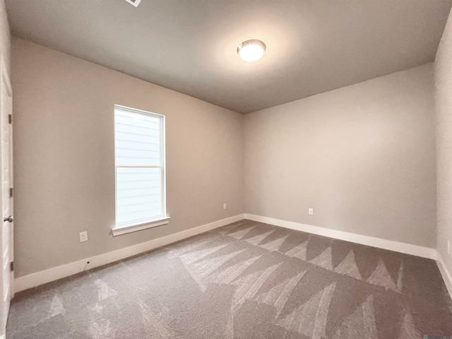 7228 Rolling Fork Rd, Baton Rouge, LA 70820