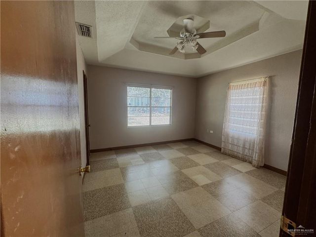 241 W 4th W Street, La Joya, TX 78560