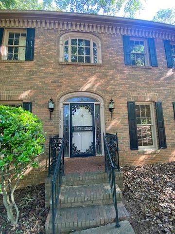 1260 Northcliff Trace, Roswell, GA 30076