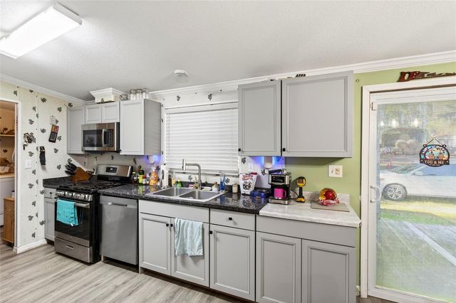 15340 NW 65TH AVENUE ROAD, Reddick, FL 32686