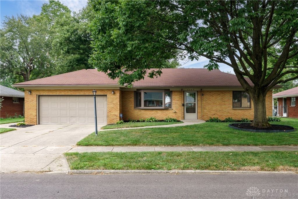 4259 Maxlin Road, Dayton, OH 45429