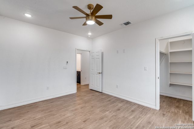 171 Hidden Ranch, Floresville, TX 78114